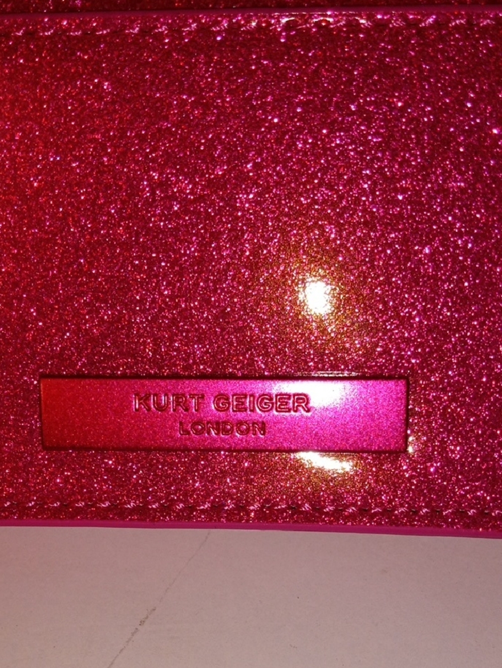 Kurt Geiger Hot Pink Glitter Crossbody with Red Chain - Picture 3 of 7